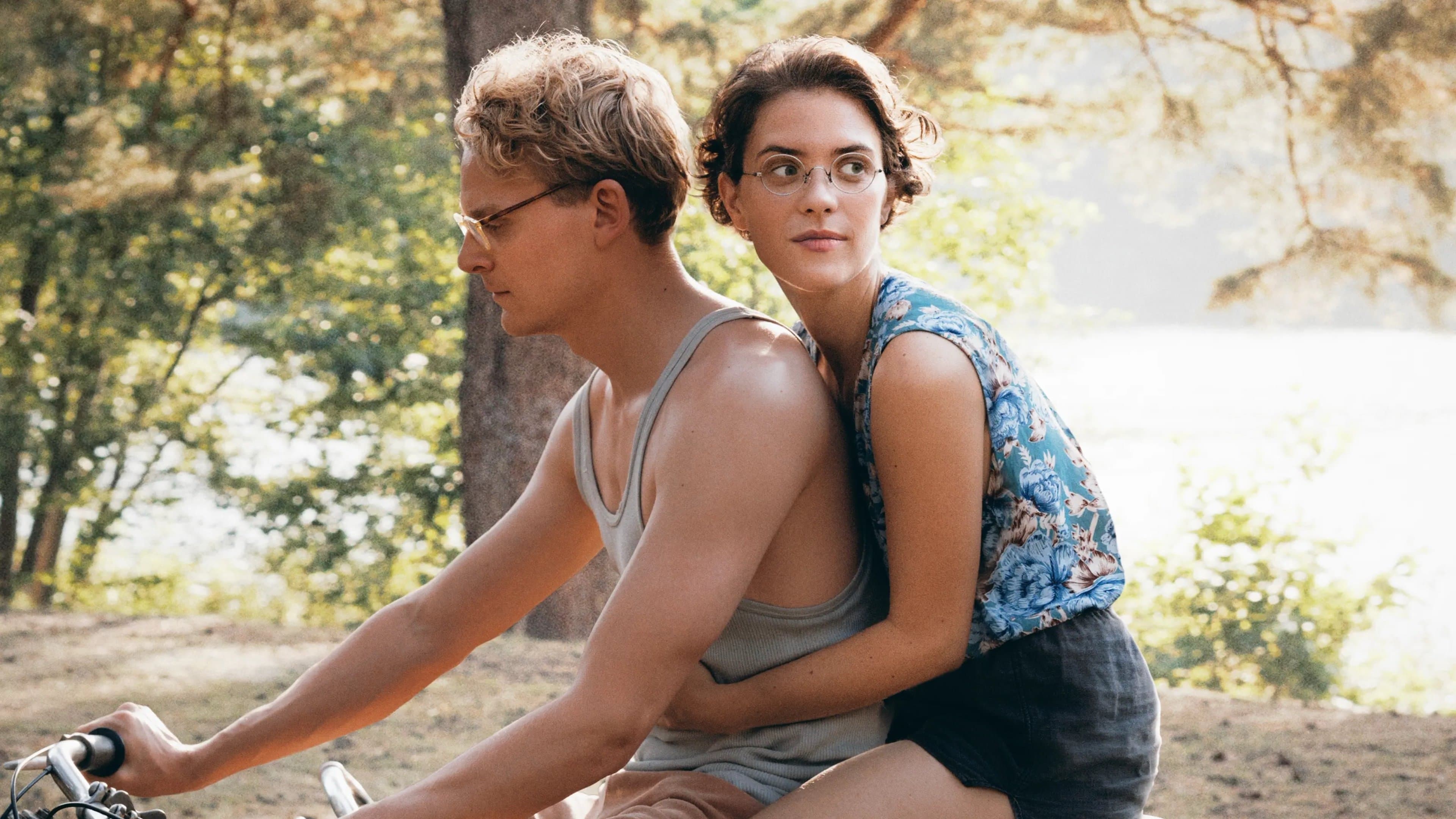 프롬 힐데, 위드 러브