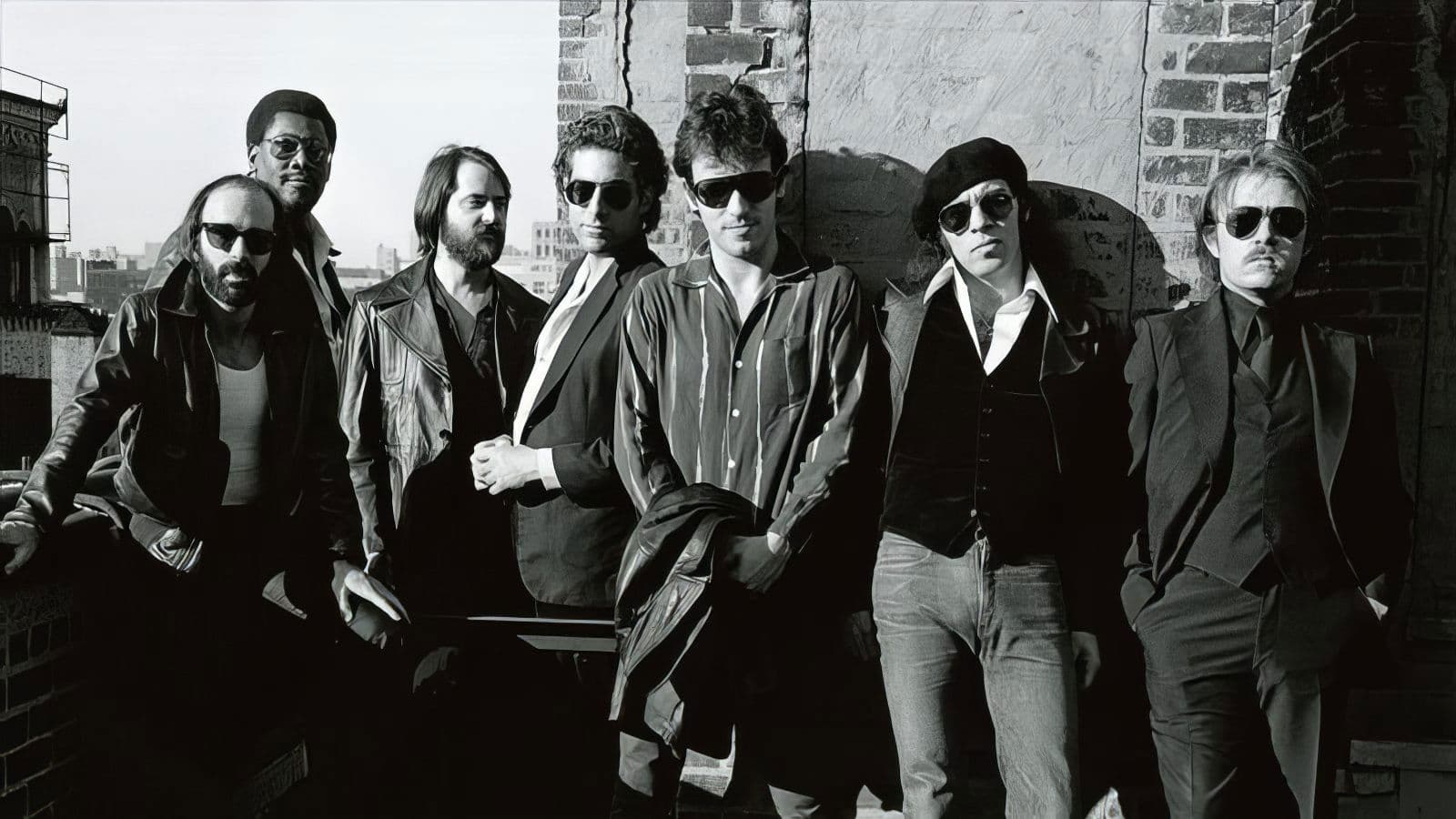 프라미스: 메이킹 오브 다크니스 온 디 엣지 오브 타운