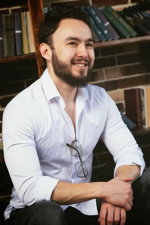 Олжас Нұрбай