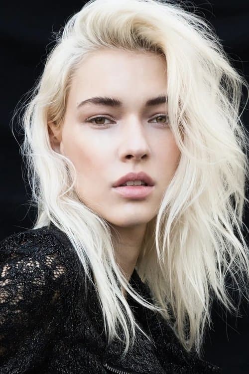 스테파니 미초바