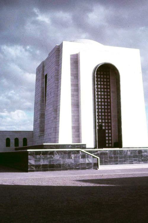 مراسم خاکسپاری رضاه شاه