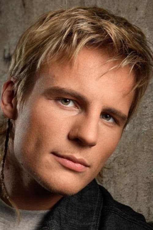 Станислав Сацура