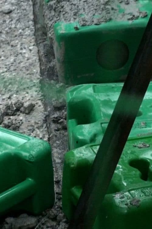 翹課雨天回家路上