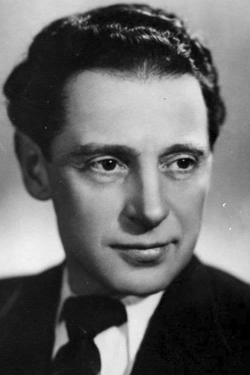 Михаил Иванов