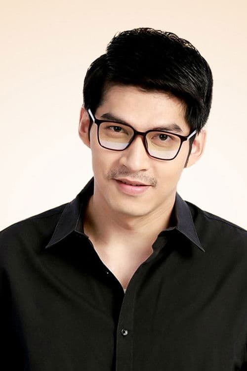 สุรินทร คารวุตม์