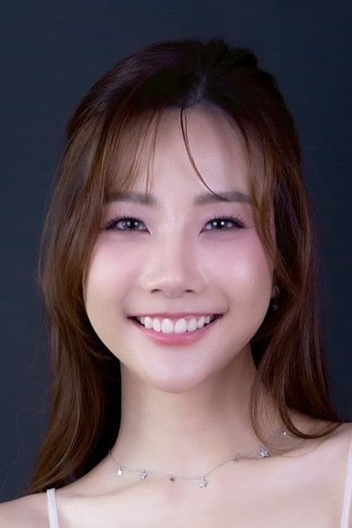 อิ่มเอม เบญญาภา ตียาพันธ์