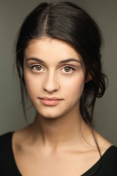 애니아 찰로트라