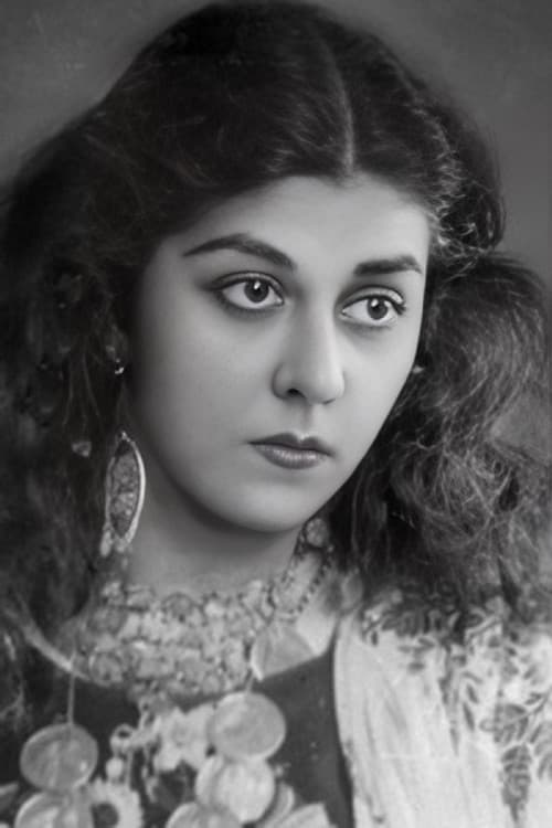 Ляля Чёрная