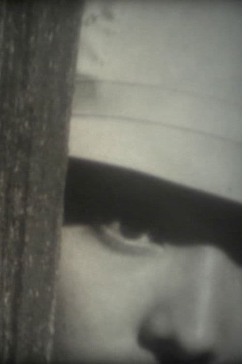 木犀草の下にまつ毛を伏せて