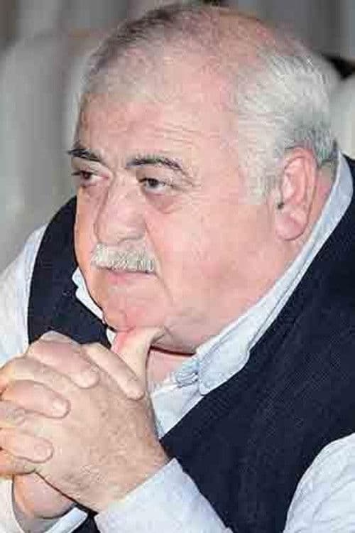 Rövşən Almuradlı