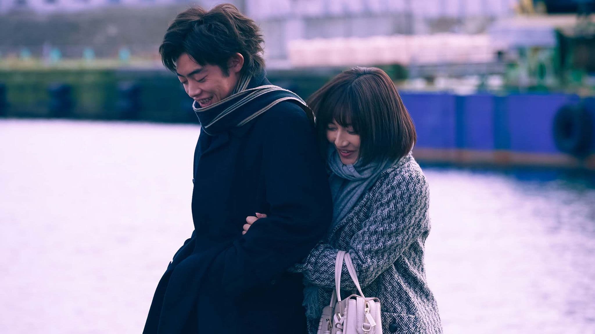 여행에서 찾은 사랑 로맨스일탈